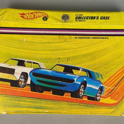Sale Photo Thumbnail #302: Mattel Hot Wheels Redline Collector's Case