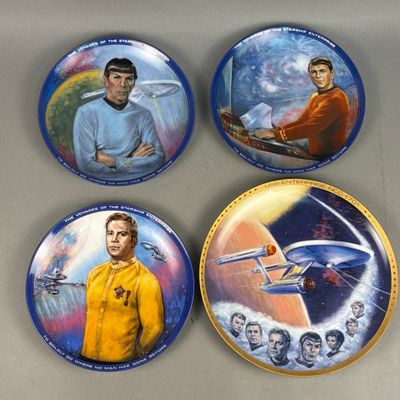 Sale Photo Thumbnail #345: Ernst Hamilton Star Trek Porcelain Collector Plates