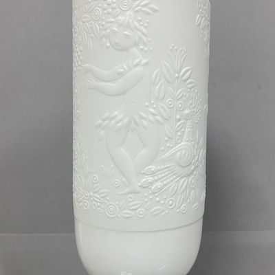 Sale Photo Thumbnail #113: Rosenthal Magic Flute White Porcelain Vase