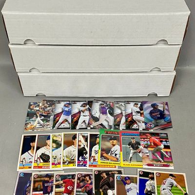Sale Photo Thumbnail #360: Topps Baseball Trading Card Bulk Collection
