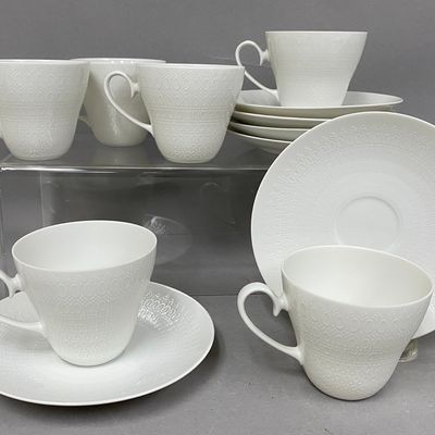 Sale Photo Thumbnail #125: Rosenthal Romance White Porcelain Tea Set