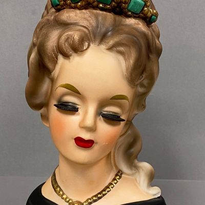 Sale Photo Thumbnail #138: Inarco Porcelain Lady Aileen Head Vase