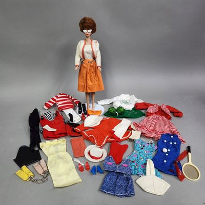 Sale Photo Thumbnail #490: 1958 Bubblecut Barbie & Clothes & Accessories