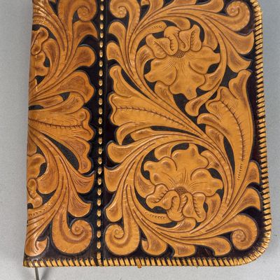 Sale Photo Thumbnail #311: Large Tooled Floral Leather Portfolio Binder