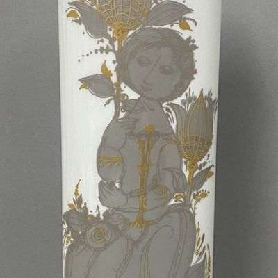 Sale Photo Thumbnail #166: Bjorn Wiinblad Rosenthal Studio-Linie Vase