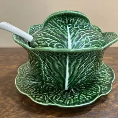 Vintage Subtil Portugal Green Majolica Cabbage Leaf Soup Tureen Set