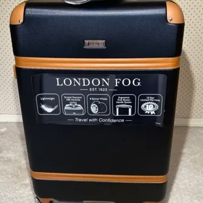 London Fog Vintage Hardside Spinner Suitcase / Rolling Luggage – 29”H x 19”W x 11”D