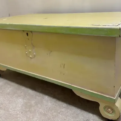 Vintage F.R.C. Forest Park Cedar-Lined Hope Chest / Blanket Storage Trunk  36"L × 17"D × 21"H