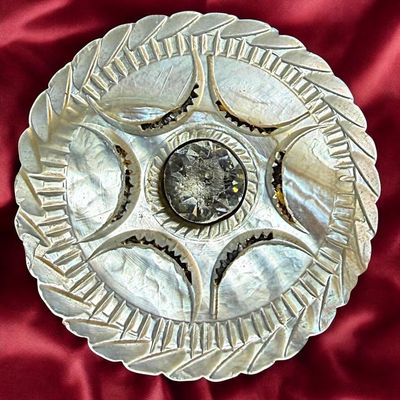 Sale Photo Thumbnail #294: A DIVISION ONE PEARL ENGRAVED & PASTE PINSHANKED BUTTON