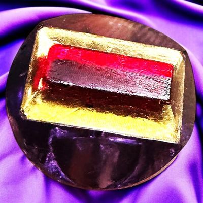 Sale Photo Thumbnail #279: A DIVISION ONE GLASS TINGUE BUTTON