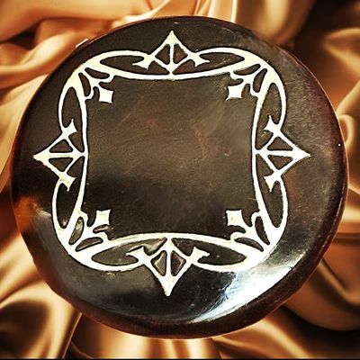 Sale Photo Thumbnail #307: A DIVISION ONE HORN AND TORT INLAY BUTTON