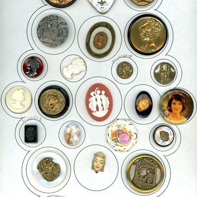 A CARD OF DIVISION 1 & 3 ASSORTED FEMALE HEAD BUTTONS