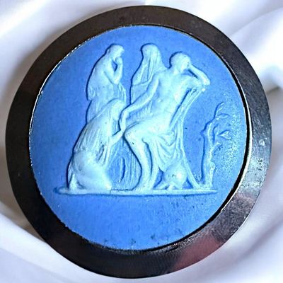 Sale Photo Thumbnail #205: A DIVISION ONE PICTORIAL JASPERWARE BUTTON