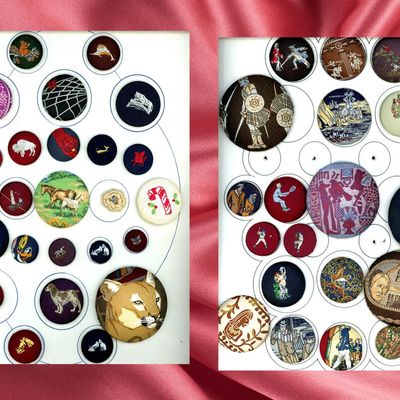 2 CARDS OF DIVISION THREE FABRIC BUTTONS