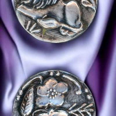 Sale Photo Thumbnail #154: A SMALL CARD OF DIVISION THREE STUDIO ARTIST BUTTONS