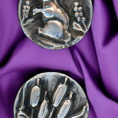 Sale Photo Thumbnail #153: A SMALL CARD OF DIVISION THREE STUDIO ARTIST BUTTONS