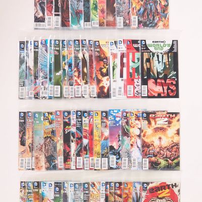 Sale Photo Thumbnail #334: 64 DC "Earth 2" Modern Age Comic Books