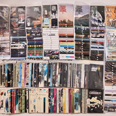 Sale Photo Thumbnail #437: Approx. 300 Aardvark-Vanaheim Dave Sim Comics