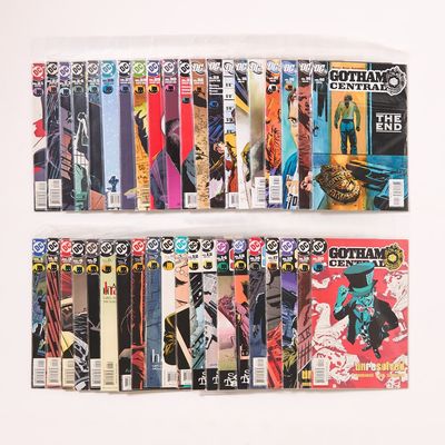 Sale Photo Thumbnail #262: Set 40 DC "Gotham Central" Modern Comics No. 1-40
