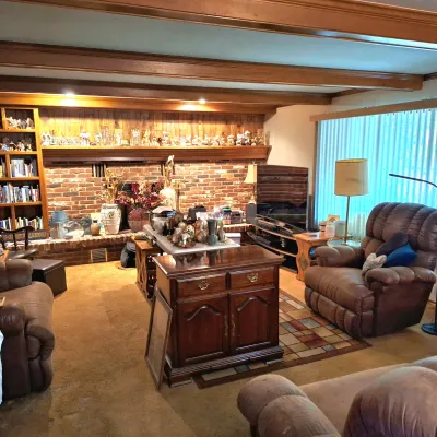 Sale Photo Thumbnail #62
