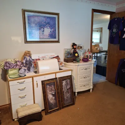 Sale Photo Thumbnail #271