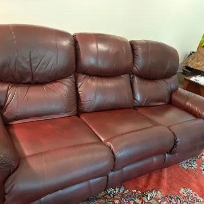 Three Seater LA Z Boy Leather Sofa