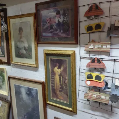 Sale Photo Thumbnail #33