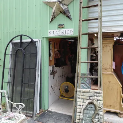 Sale Photo Thumbnail #129