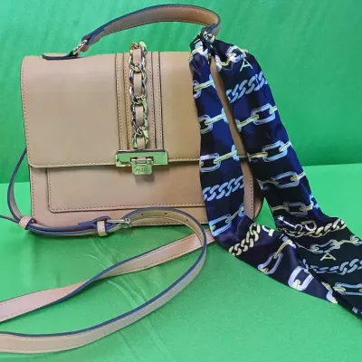 Sale Photo Thumbnail #84