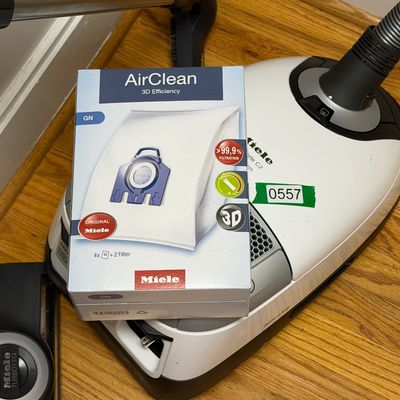 Miele Complete C2 Turbo Team PowerLine Vacuum Tested
