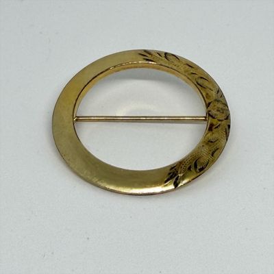 Vintage C. 1940s–1950s Winard Gold-Filled Engraved Brooch Jewelry