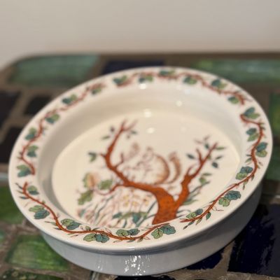 Tiffany & Co. “Squirrel” Johnson Brothers England Porcelain Serving Bowl – Woodland Animal Pattern