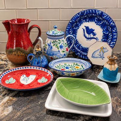 Lot Decorative Ceramic Pottery - Villeroy & Boch, Alsace Teapot, Hand-Painted Plates, Pitchers