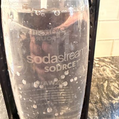 SodaStream Source Black Sparkling Water Maker w Bottle & Cartridge Tested