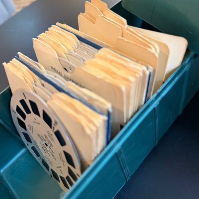 Vintage View-Master Viewer with Kodak Kodachrome Reels, Picture Slides & Teal Storage Case Lot