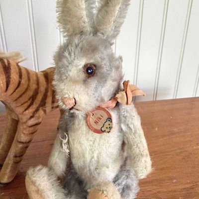 Mixed Lot of Vintage Steiff Plush Animals