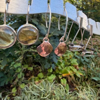Lot 6 Pairs Mixed Metal Artisan Earrings with Labradorite, Copper & Sculptural Designs Jewelry