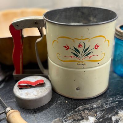 Vintage Kitchenware Lot – French Le Parfait Glass Jars, Enamel Flour Sifter, Turquoise Stoneware Bowl & Baking Tools