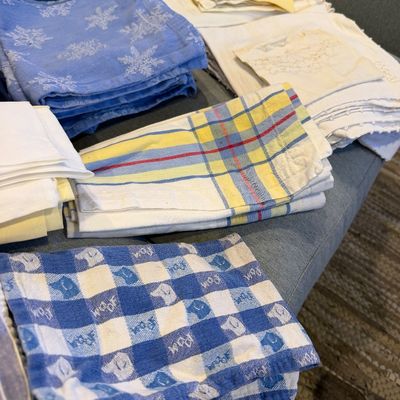 Napkin / Table Setting Assortment