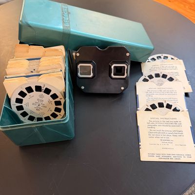 Vintage View-Master Viewer with Kodak Kodachrome Reels, Picture Slides & Teal Storage Case Lot