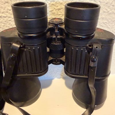 West Marine 7x50 Binoculars Japan 3092, Rubber Armor