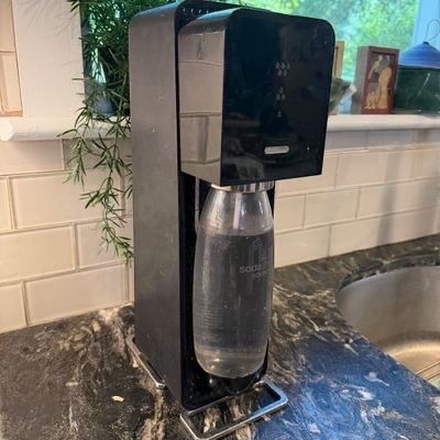 SodaStream Source Black Sparkling Water Maker w Bottle & Cartridge Tested