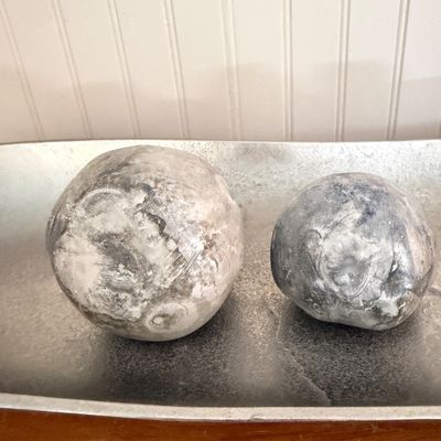 “Article” Aluminum Tray w Set of 4 Sculptural Ceramic Pears