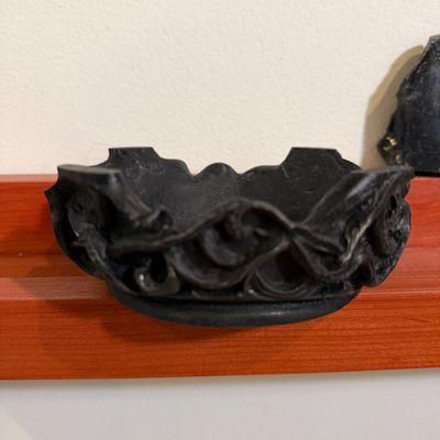 Organic & Primitive Sculptural Objects Lot – Found Wood, Driftwood, Natural Stone & Rustic Metal