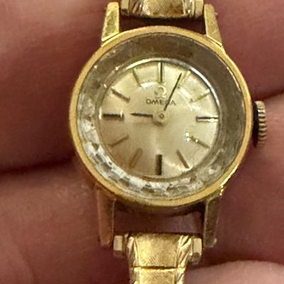 Vintage Women’s Omega Wristwatch