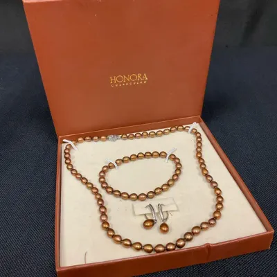 Honora Pearl Strands
