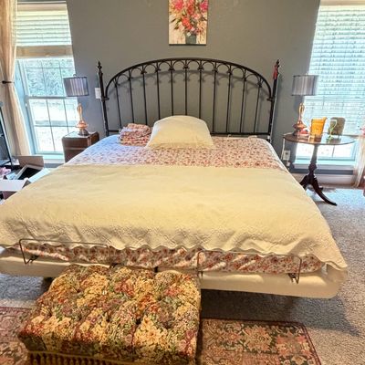 Sale Photo Thumbnail #12: King size lift bed - single mattress with iron style headboard