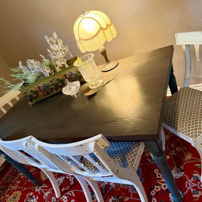 Sale Photo Thumbnail #17: Modern farmhouse style table