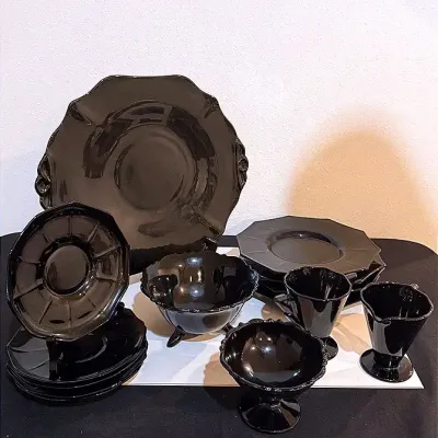 Art Deco Black Amethyst Dishware