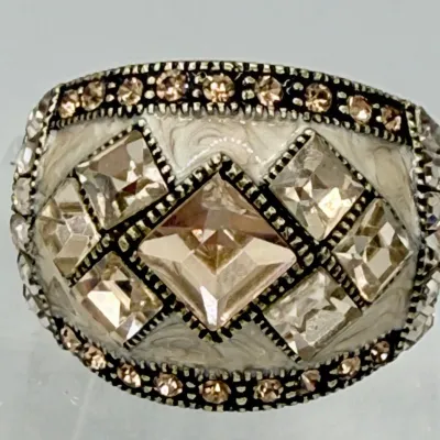 Sale Photo Thumbnail #65